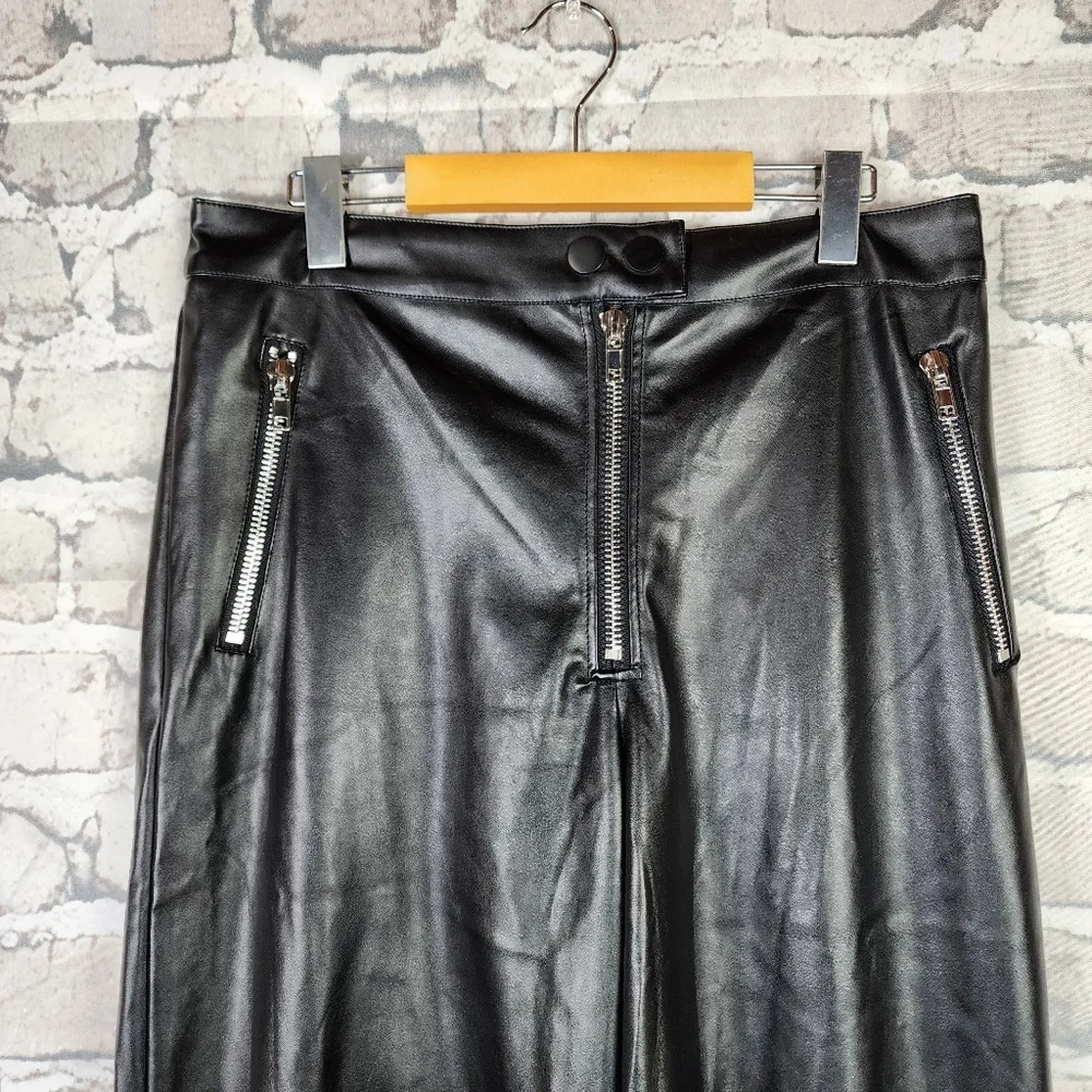 PrettyLittleThing Vegan Faux Leather Zip Front Wide Leg Trouser Black Size 6 New - Picture 5 of 16